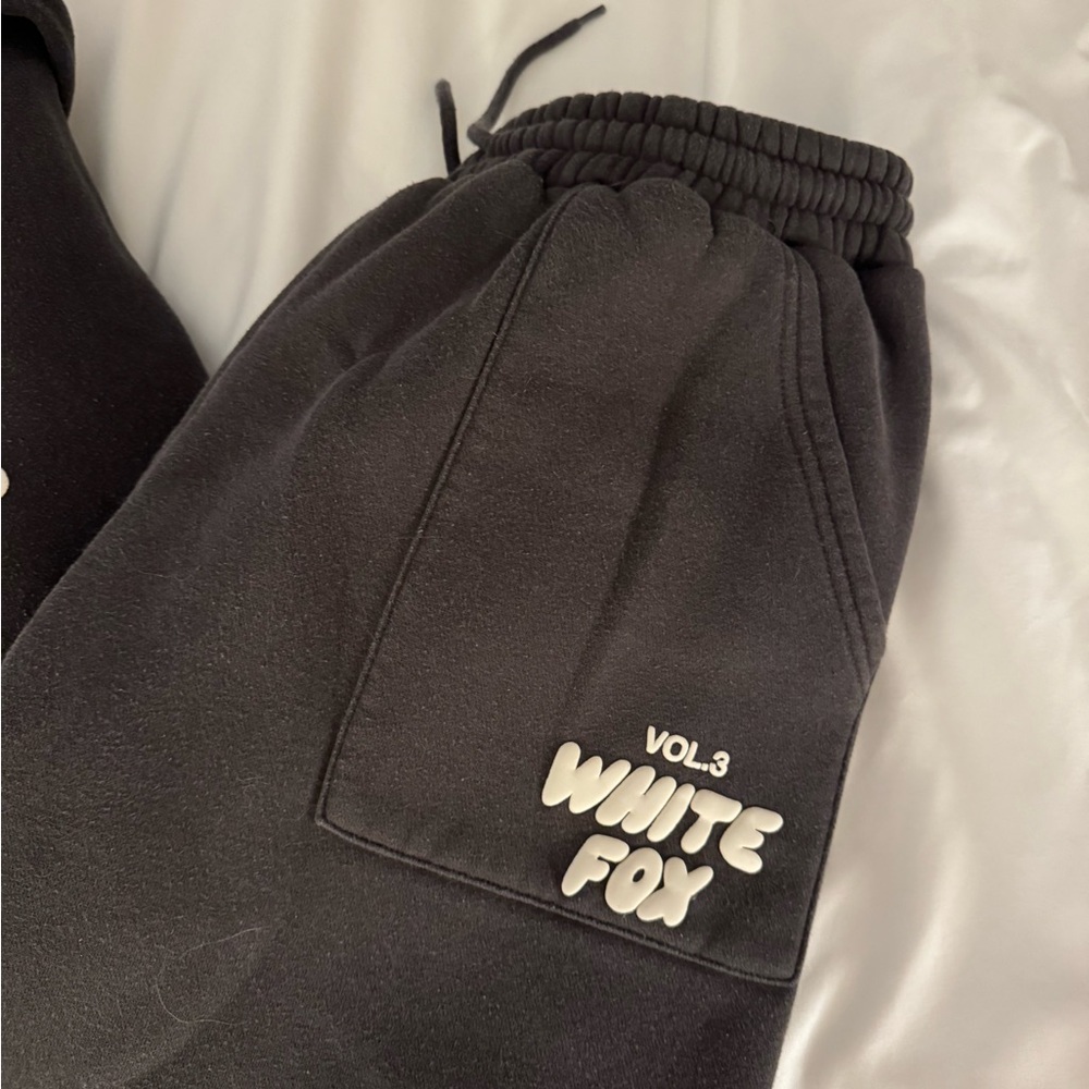 White Fox Boutique Black Sweatshirt & Hoodie Set - Picture 8 of 10